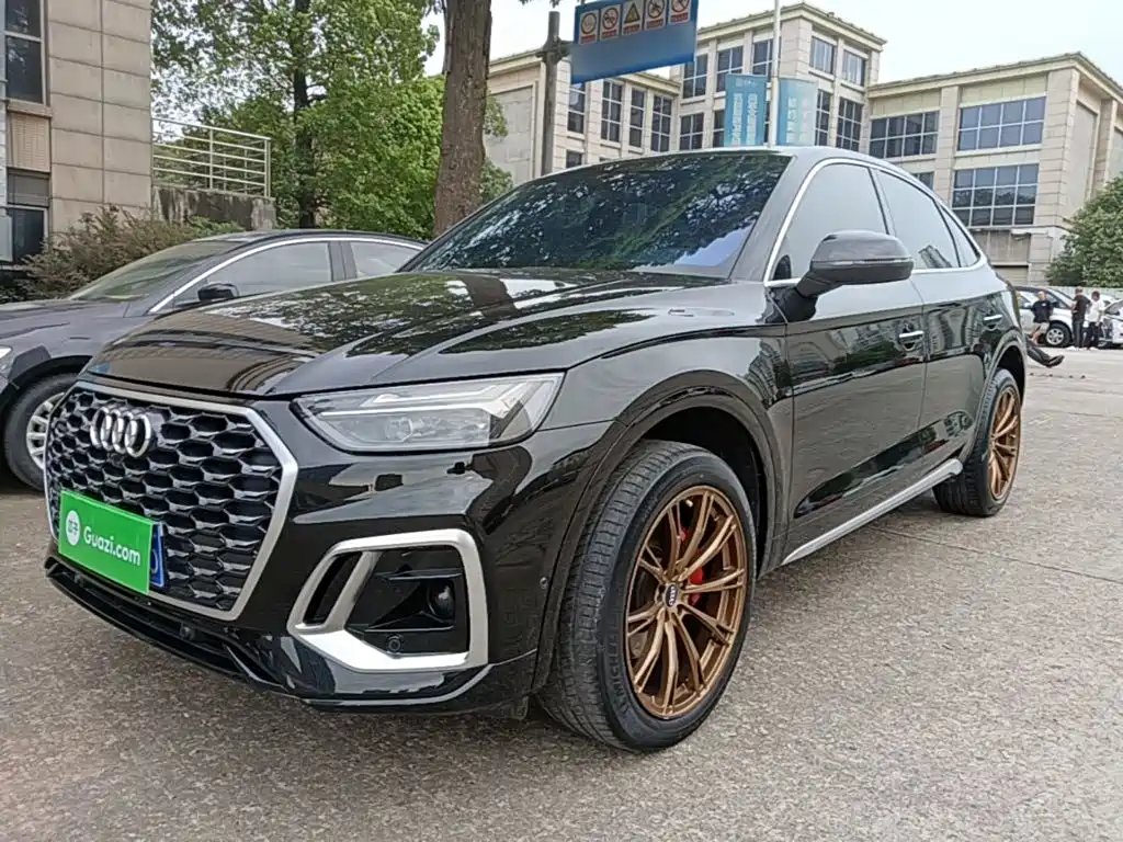 Audi Q5L Sportback 2021 — фото 2