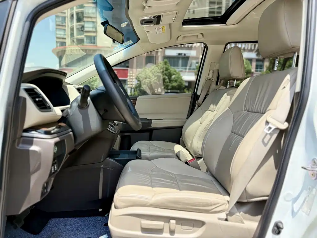 Honda Odyssey 2018 — фото 4