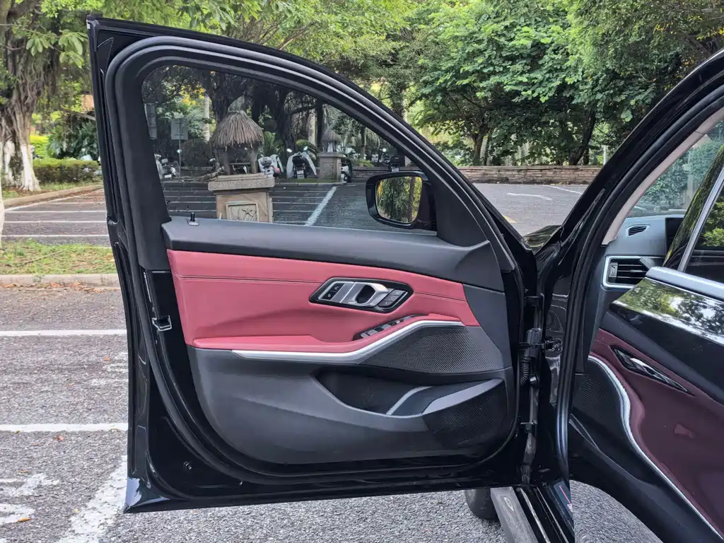 BMW i3 2023 — фото 11