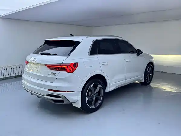 Audi Q3 2023