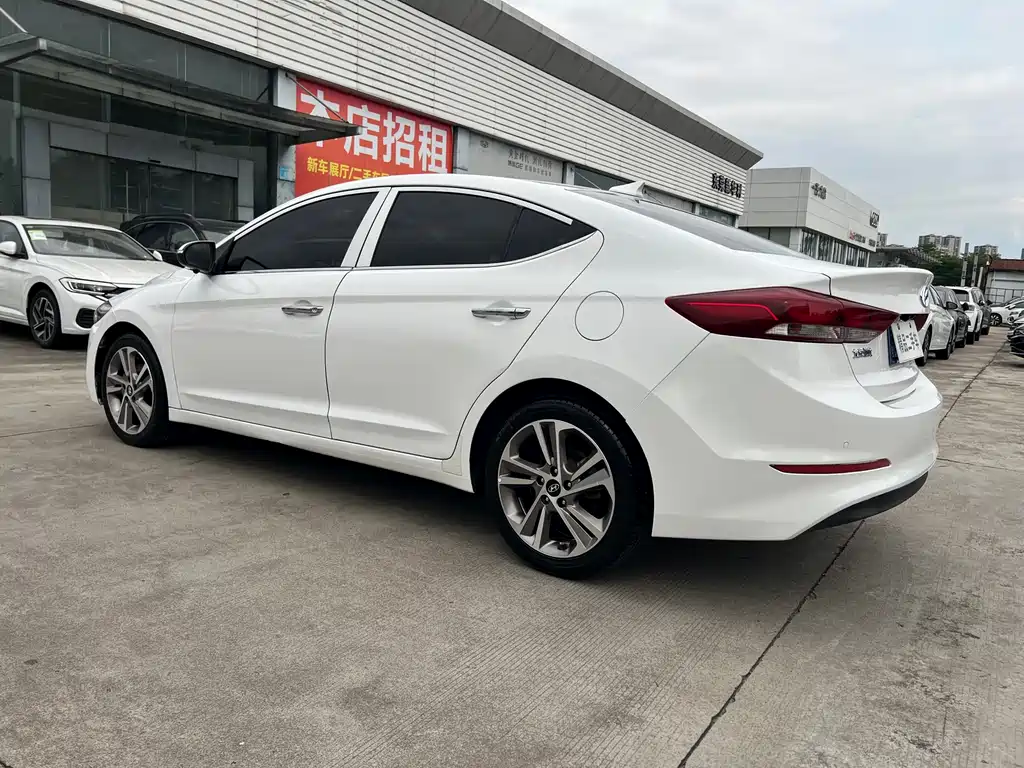 Hyundai Celesta 2018 — фото 6