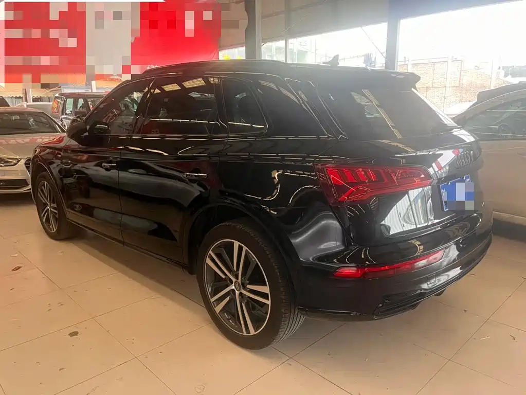 Audi Q5L 2019 — фото 15