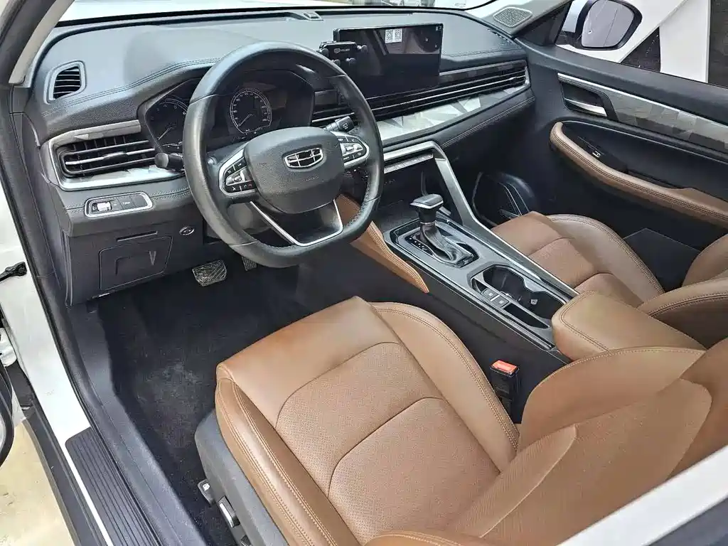 Geely Vision X6 2023 — фото 15