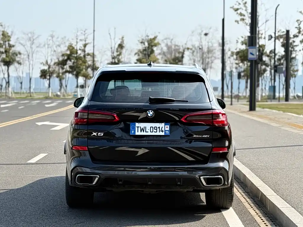 BMW X5 2019 — фото 7