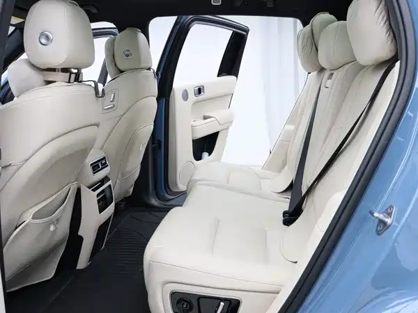 Li Auto L7 2024