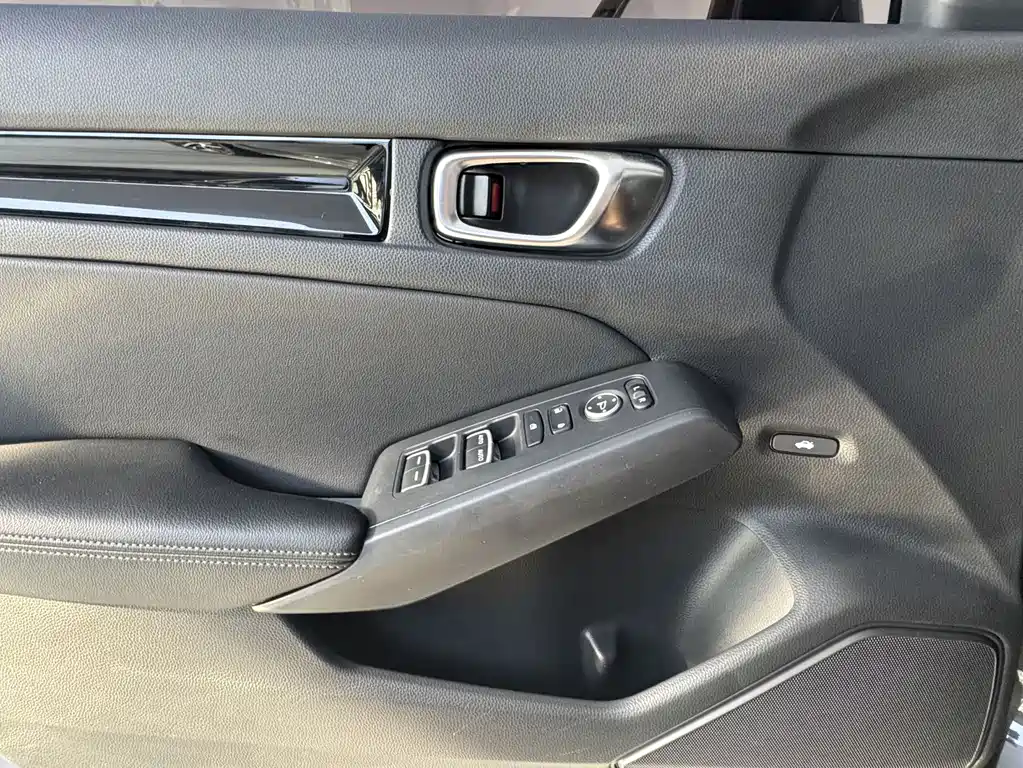 Honda Civic 2022 — фото 16