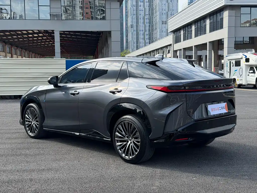Lexus RZ 2023 — фото 12