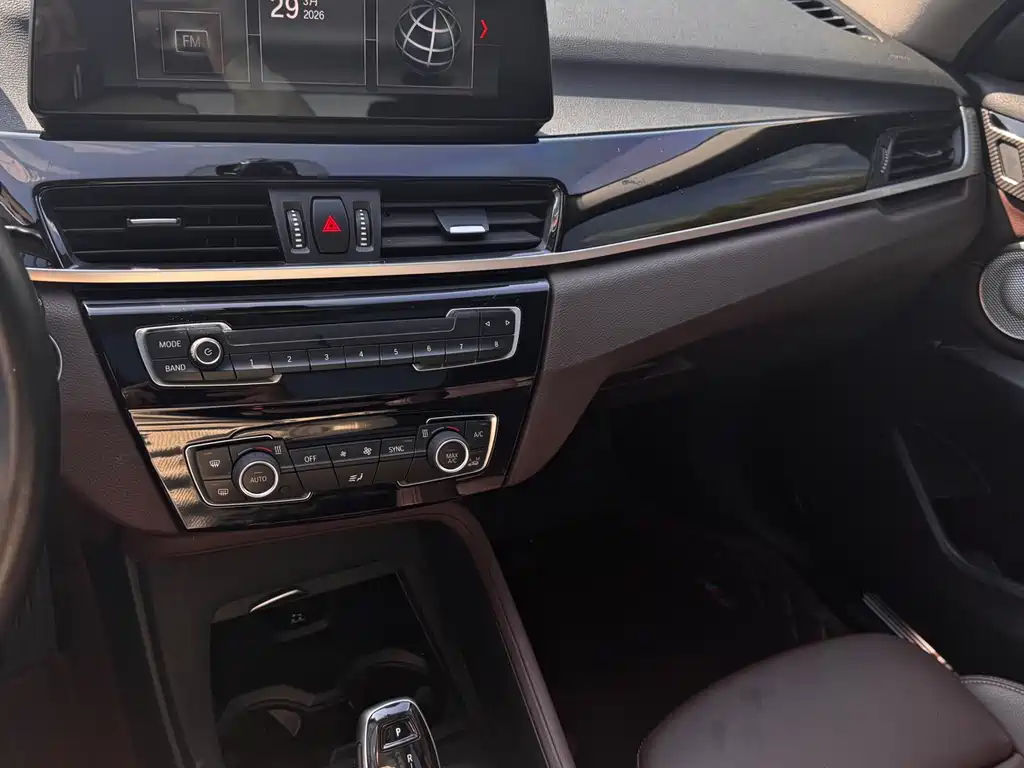 BMW X1 2020 — фото 14