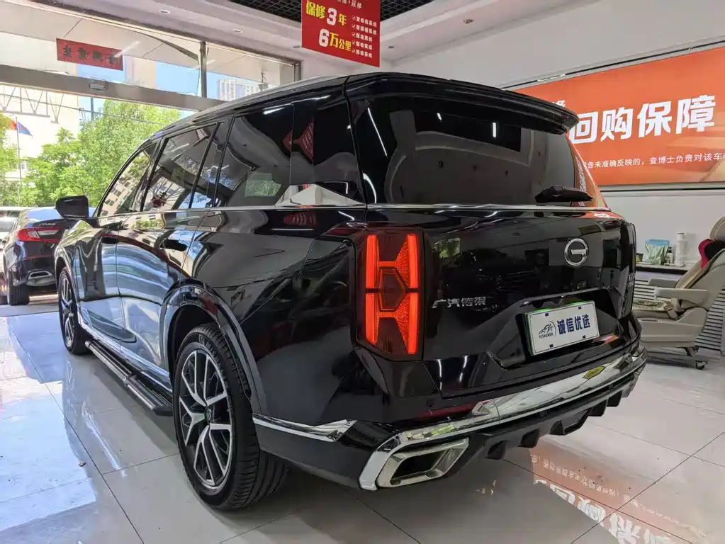 GAC Motor Trumpchi GS8 2022 — фото 4
