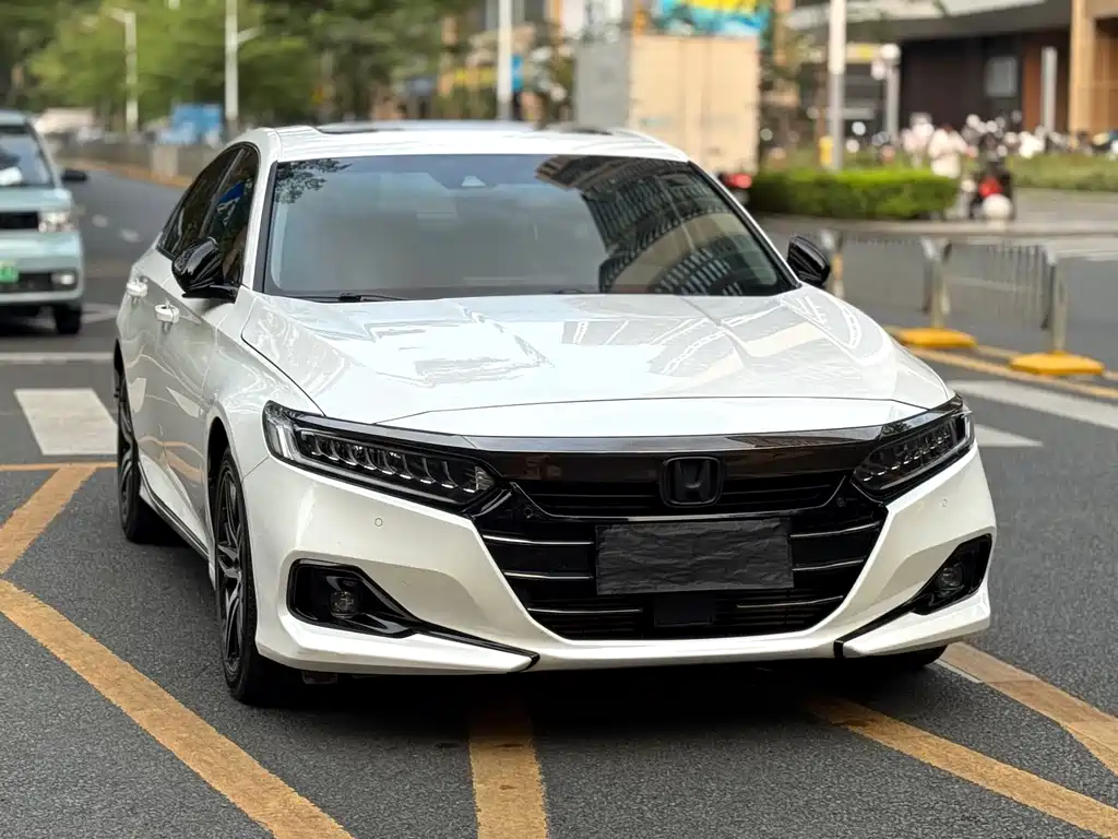 Honda Accord 2022 — фото 3