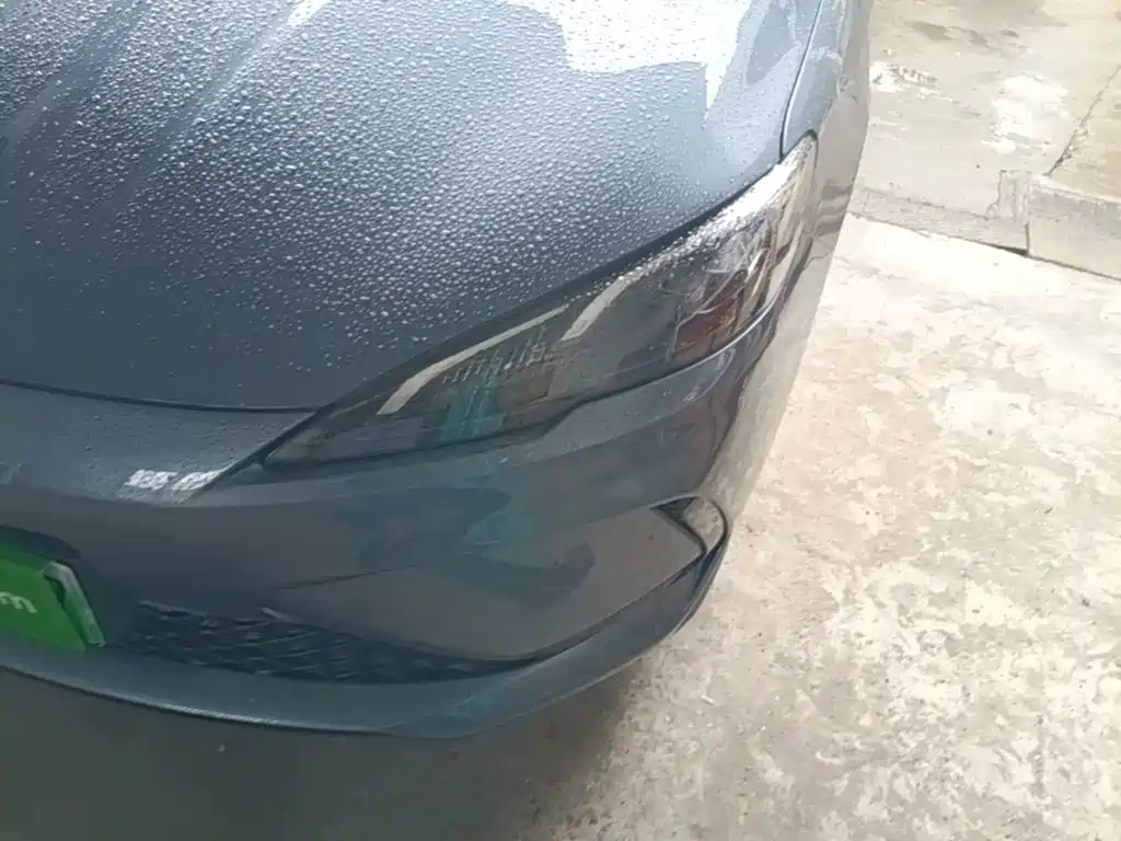 BYD Seal 05 DM-i 2025 — фото 24