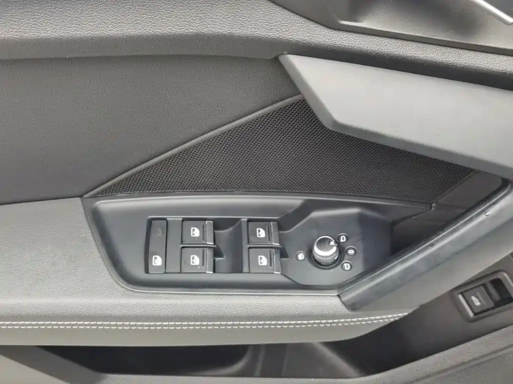 Audi A3 2021 — фото 9