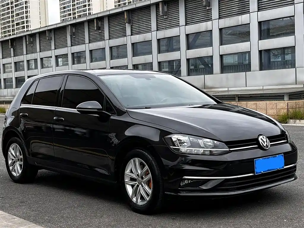 Volkswagen Golf 2019 — фото 2