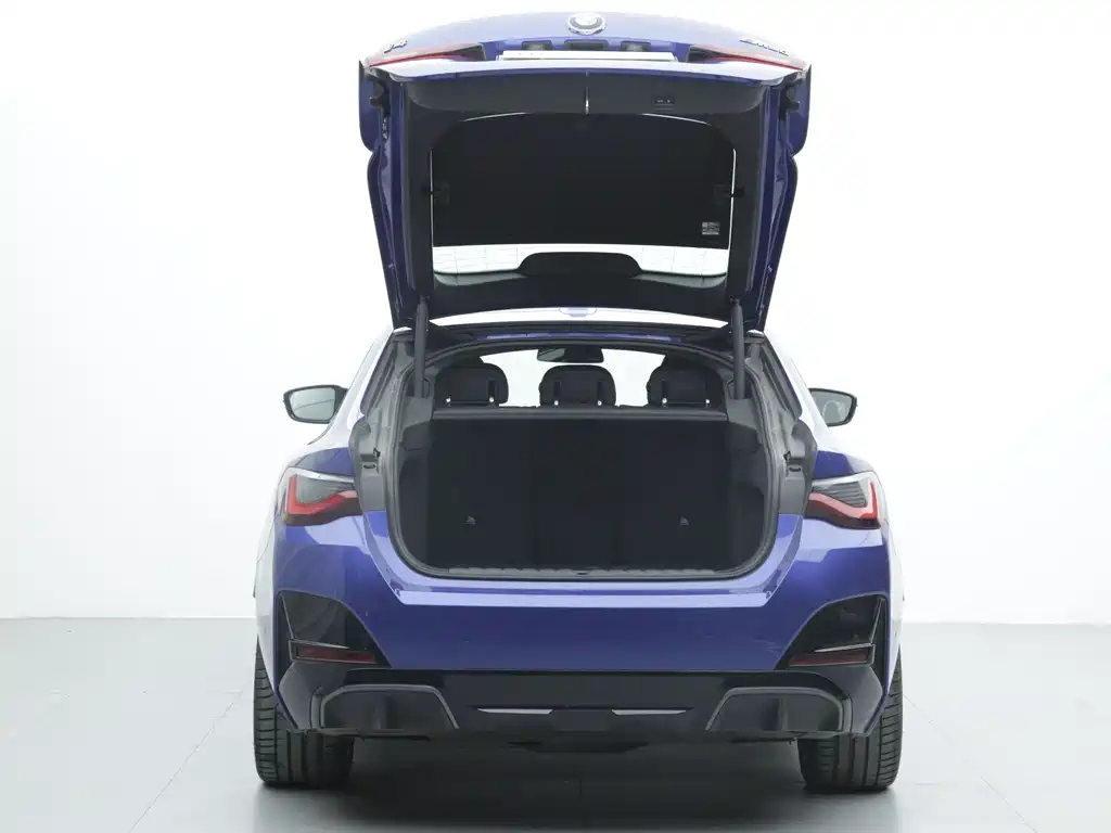 BMW i4 M 2024