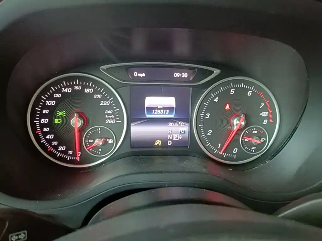 Mercedes-Benz B-Class 2018 — фото 12