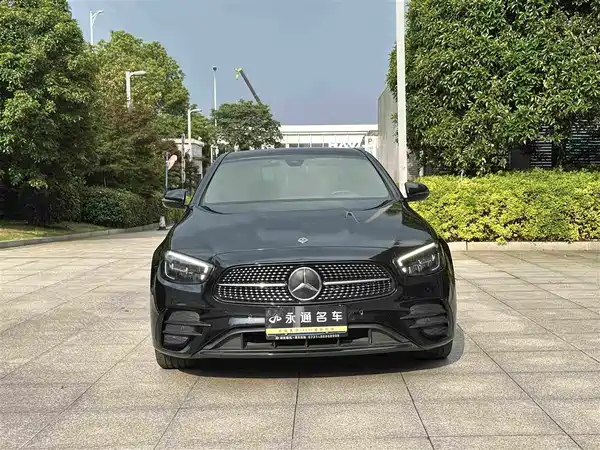Mercedes-Benz E-Class 2021