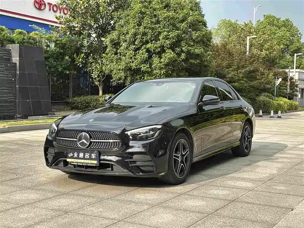 Mercedes-Benz E-Class 2021
