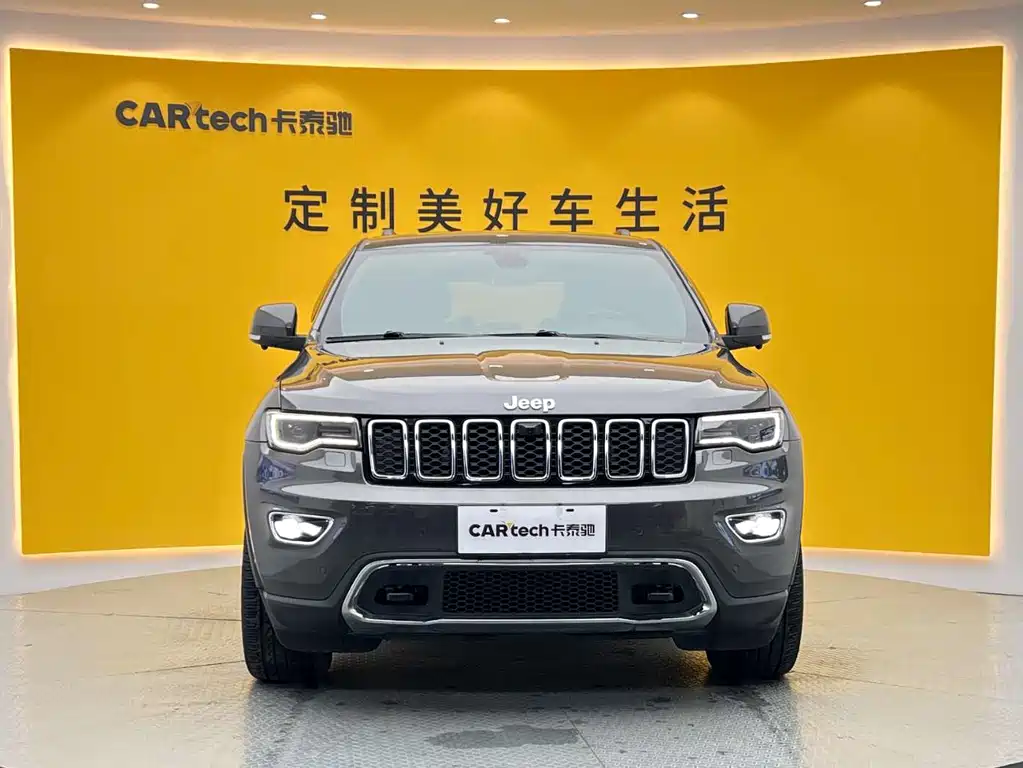 Jeep Grand Cherokee 2022 — фото 2