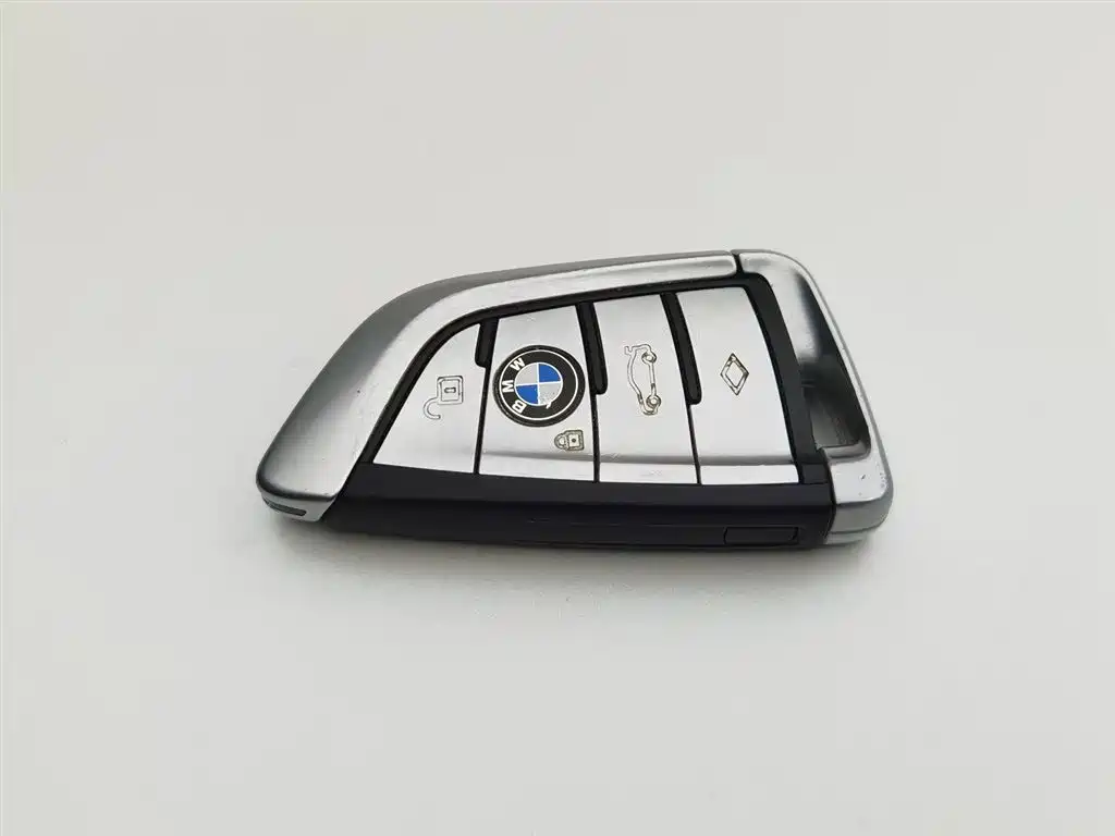 BMW 5 Series 2020 — фото 19