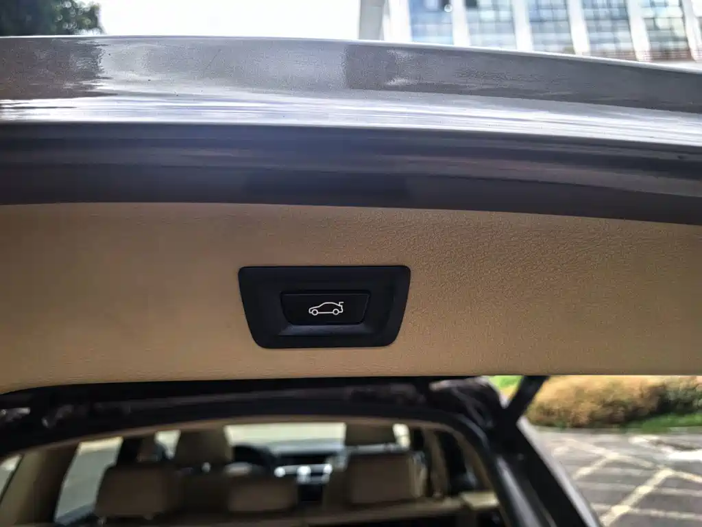 BMW X3 2014 — фото 22