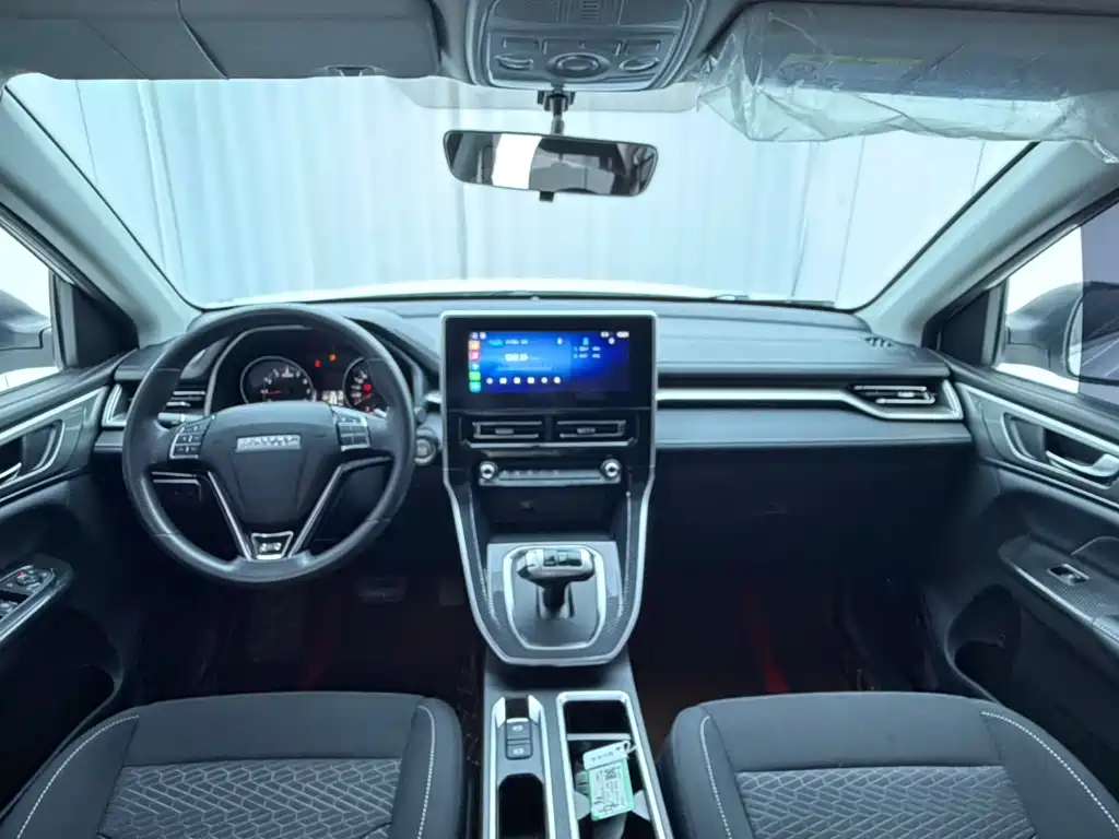 Haval M6 2023 — фото 14