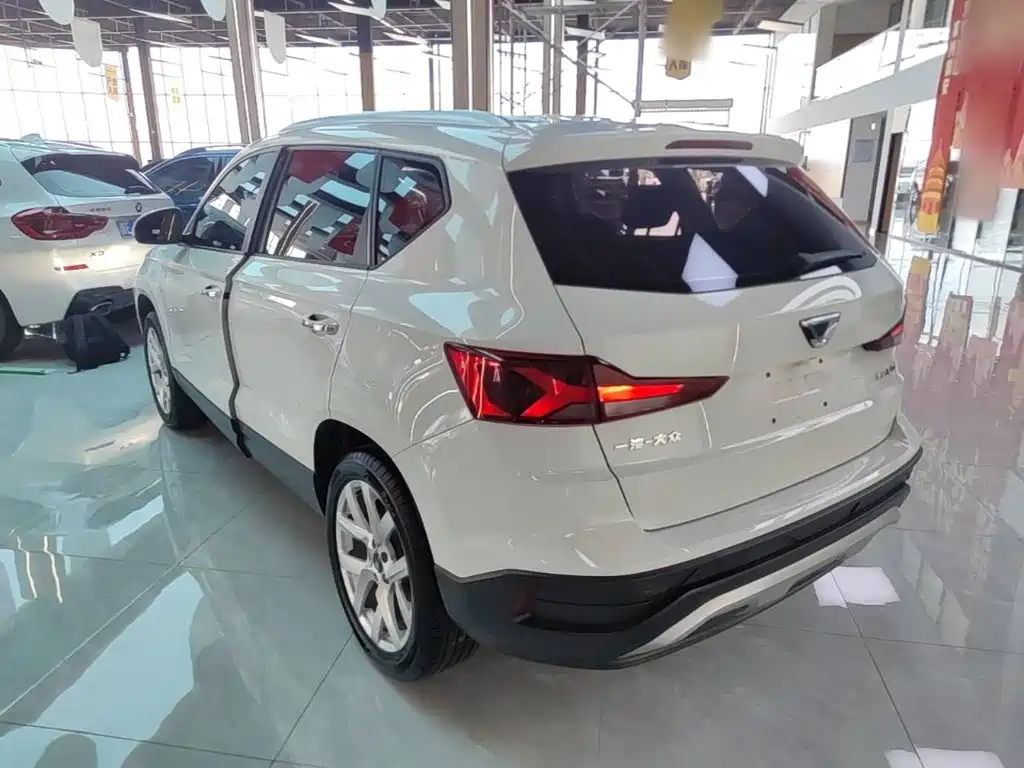 Jetta VS5 2022