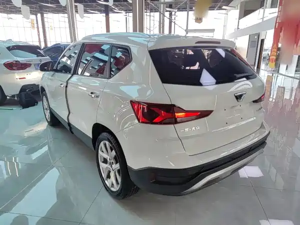 Jetta VS5 2022