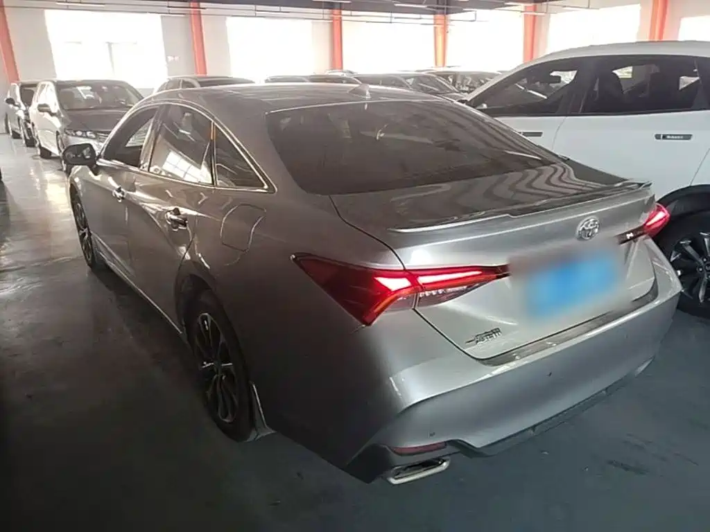 Toyota Avalon 2022