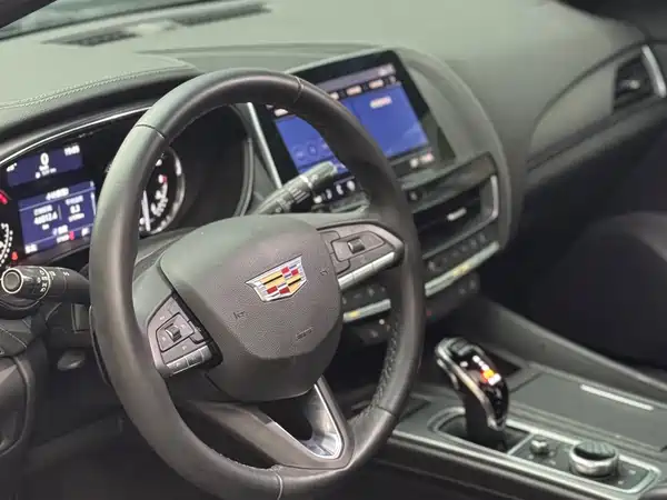 Cadillac CT5 2022