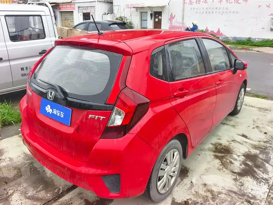 Honda Fit 2017 — фото 3