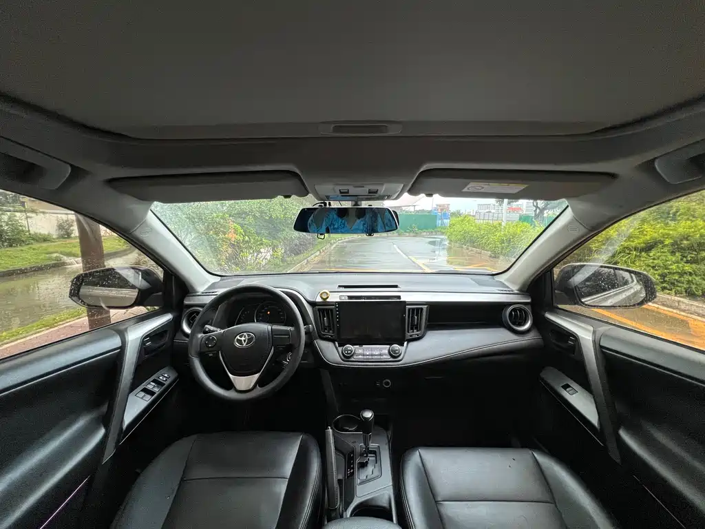 Toyota RAV4 2019