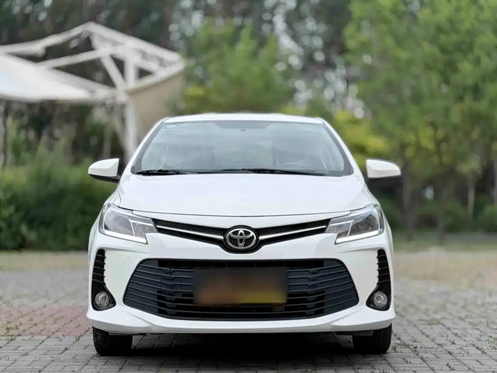 Toyota Vios 2023 — фото 8