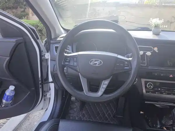 Hyundai Mistra 2014