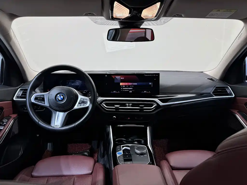 BMW i3 2023 — фото 10