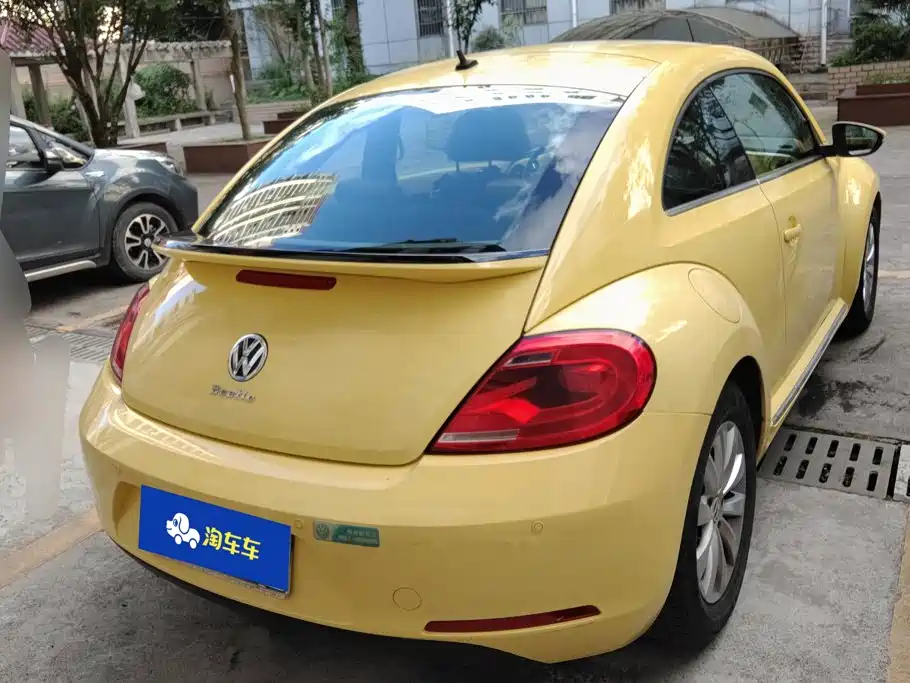 Volkswagen Beetle 2014