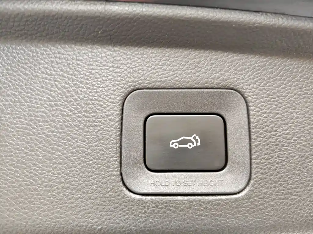 GAC Trumpchi M6 2024 — фото 20