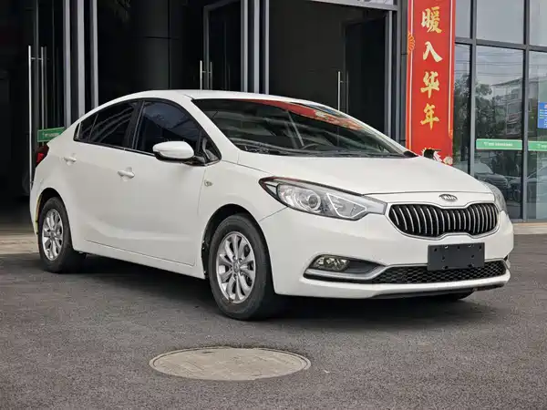 Kia K3 2015