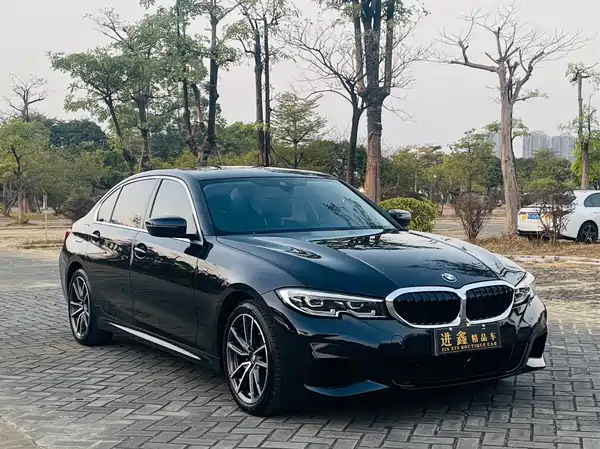BMW 3 Series 2023