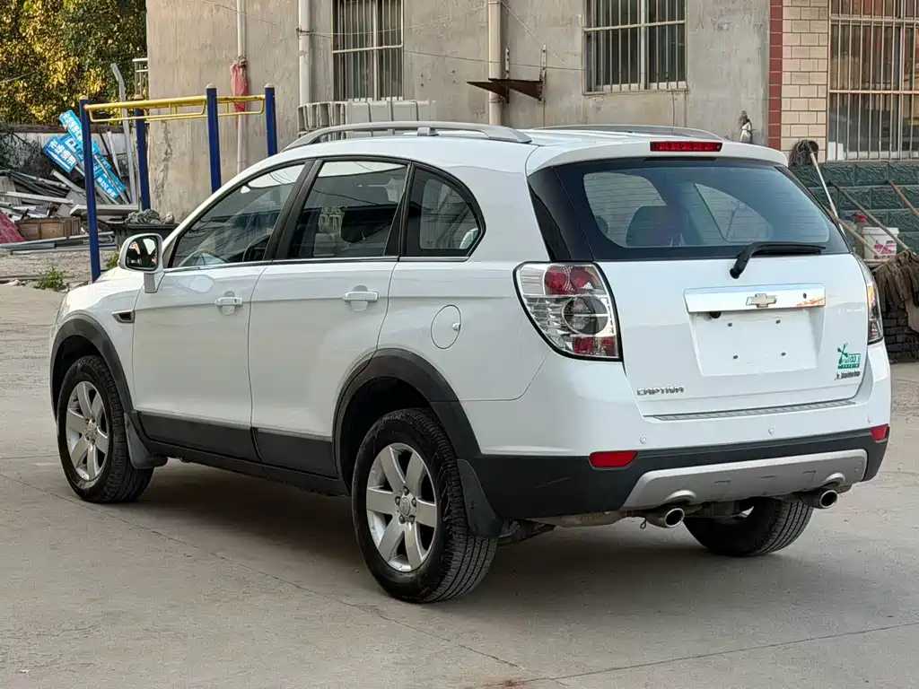 Chevrolet Captiva 2014 — фото 9