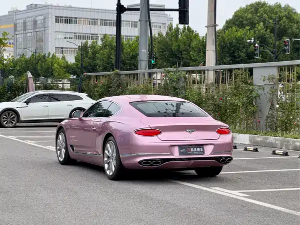 Bentley Continental 2022