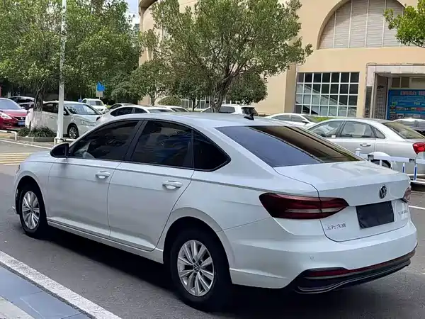 Volkswagen Lavida 2022