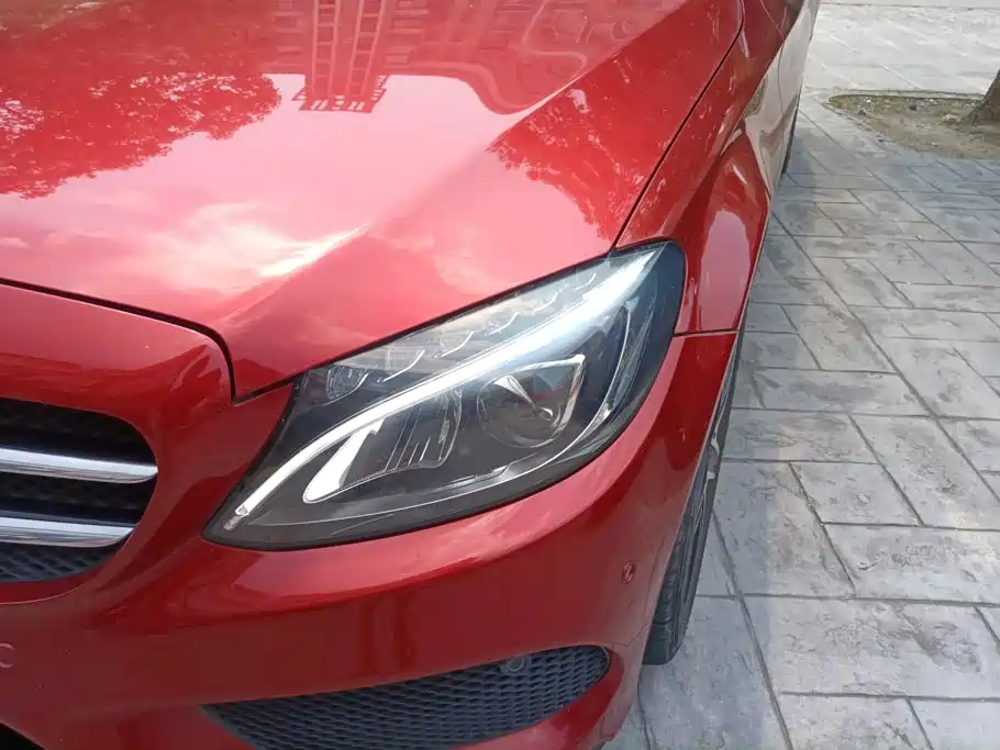 Mercedes-Benz C-Class 2018