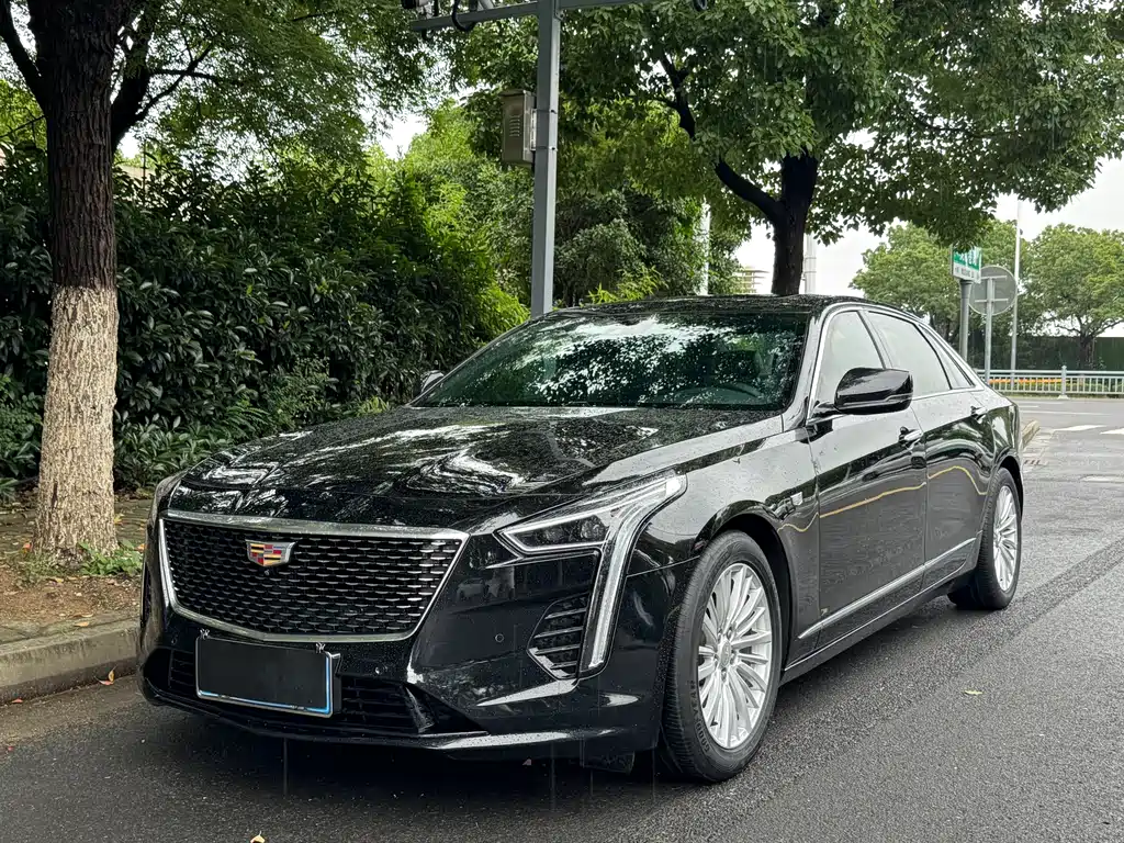 Cadillac CT6 2020 — фото 1