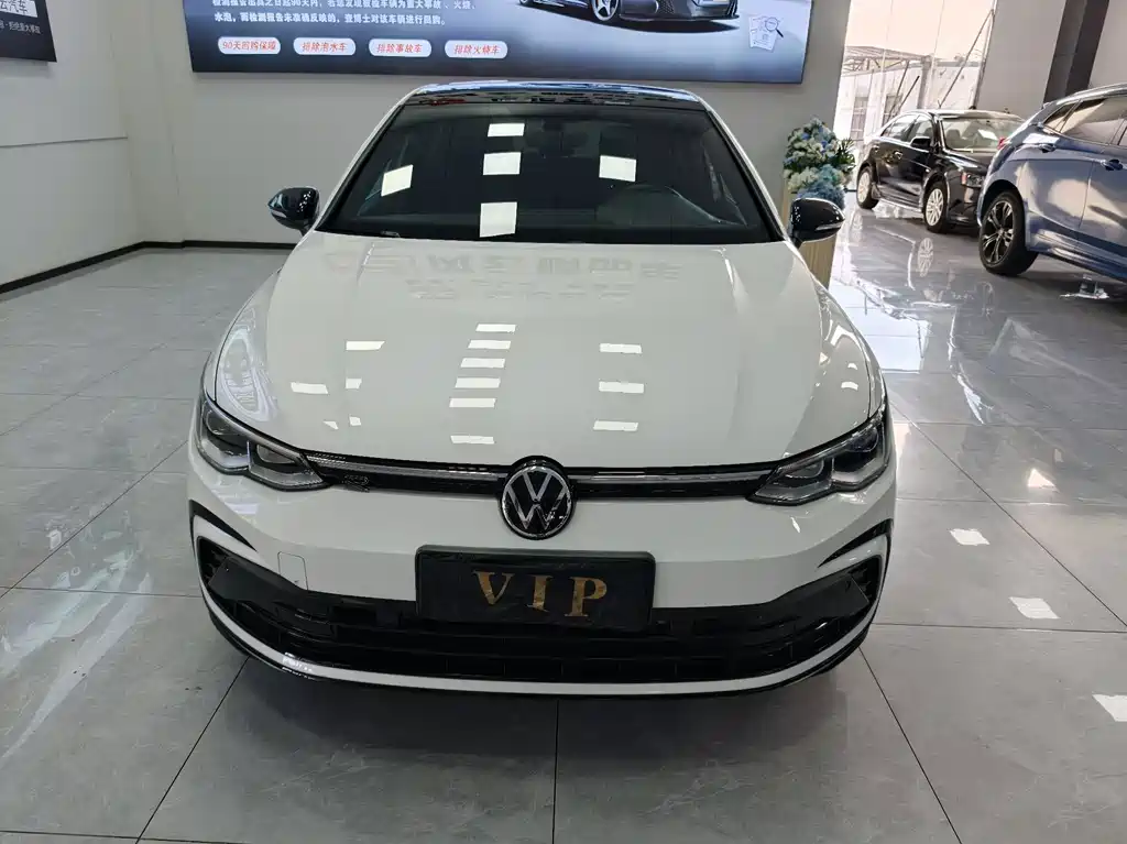 Volkswagen Golf 2022