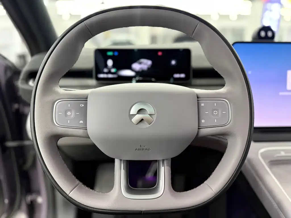 NIO EC6 2025 — фото 12