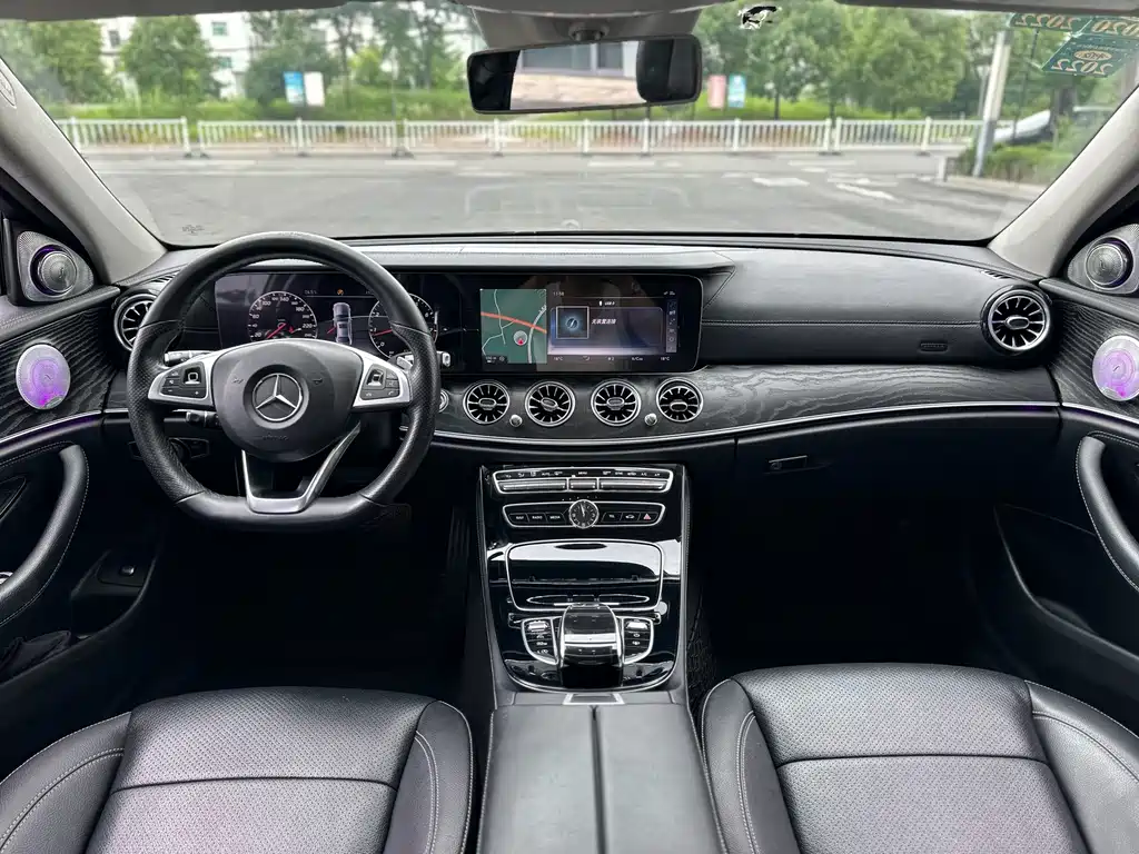Mercedes-Benz E-Class 2018 — фото 7