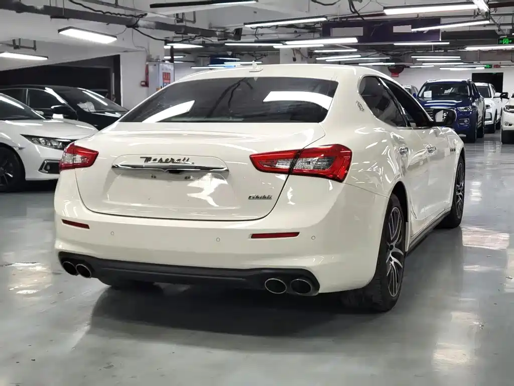 Maserati Ghibli 2018 — фото 4