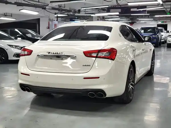 Maserati Ghibli 2018