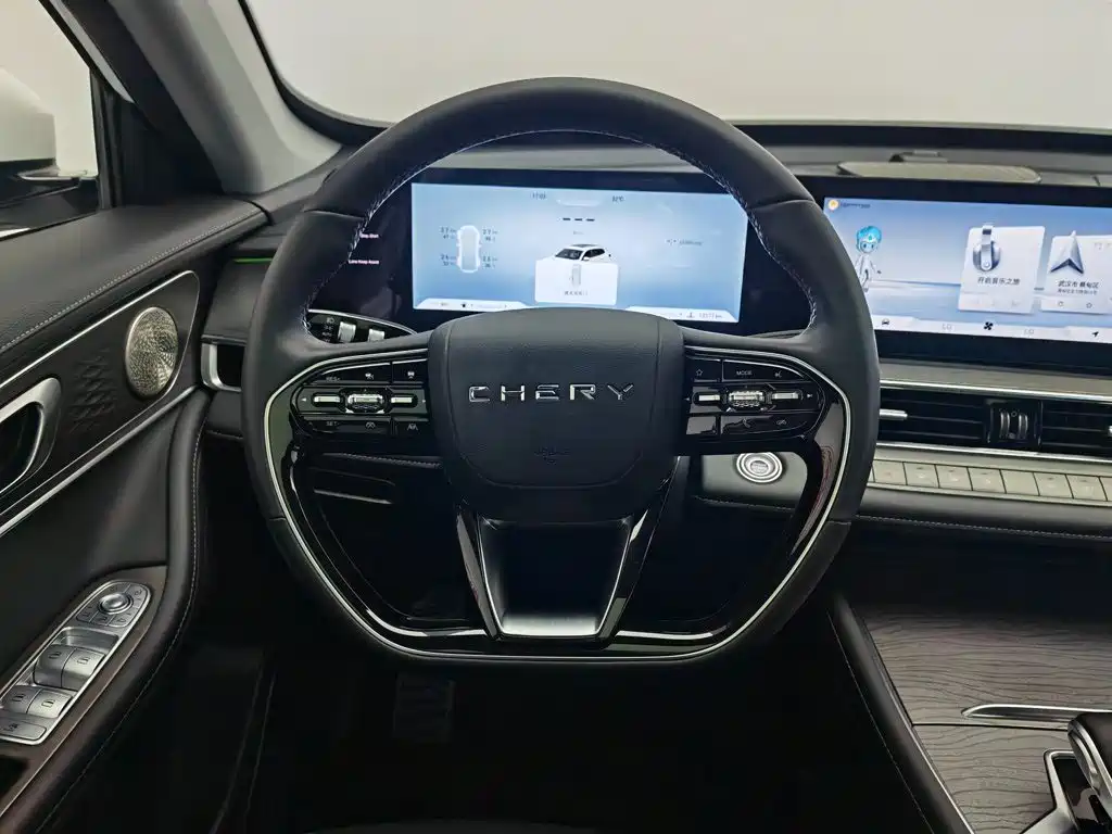 Chery Tiggo 8 PRO 2025 — фото 11
