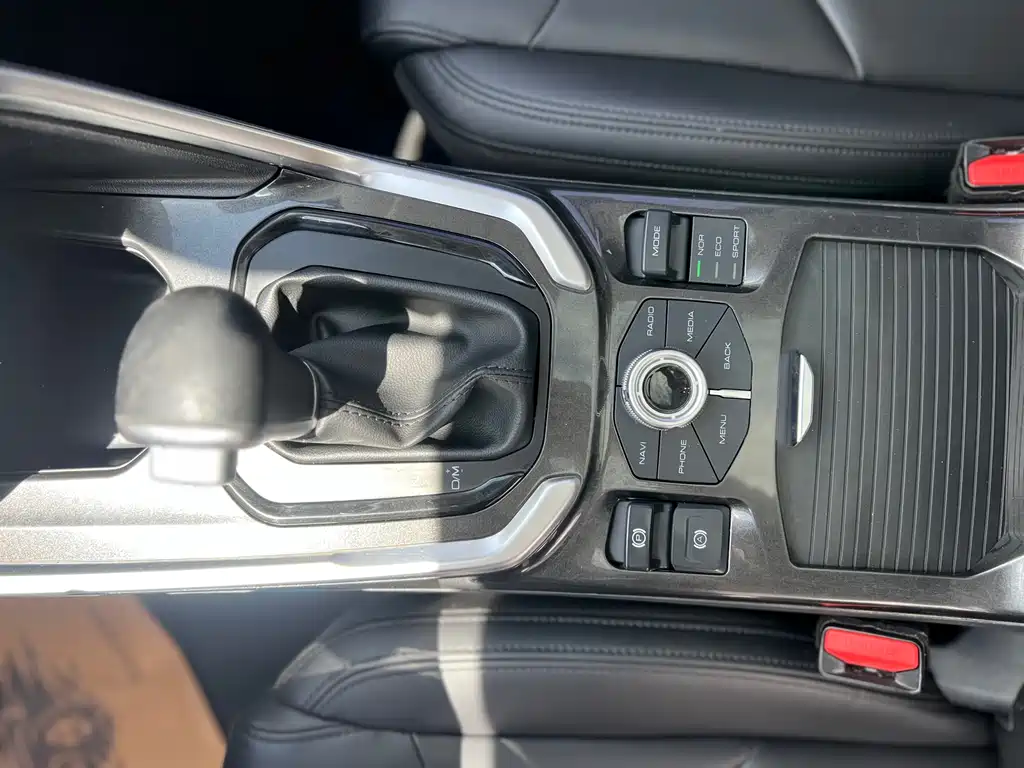 Haval H6 2017 — фото 20